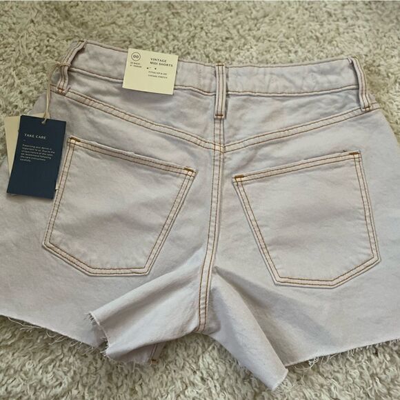 Size 00/24 Universal Thread Midi Shorts for Women - Picture 8 of 8